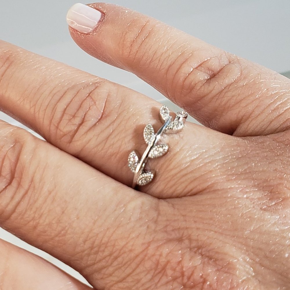 Rhodium Plated Sterling Silver Branch/Leaves Ring